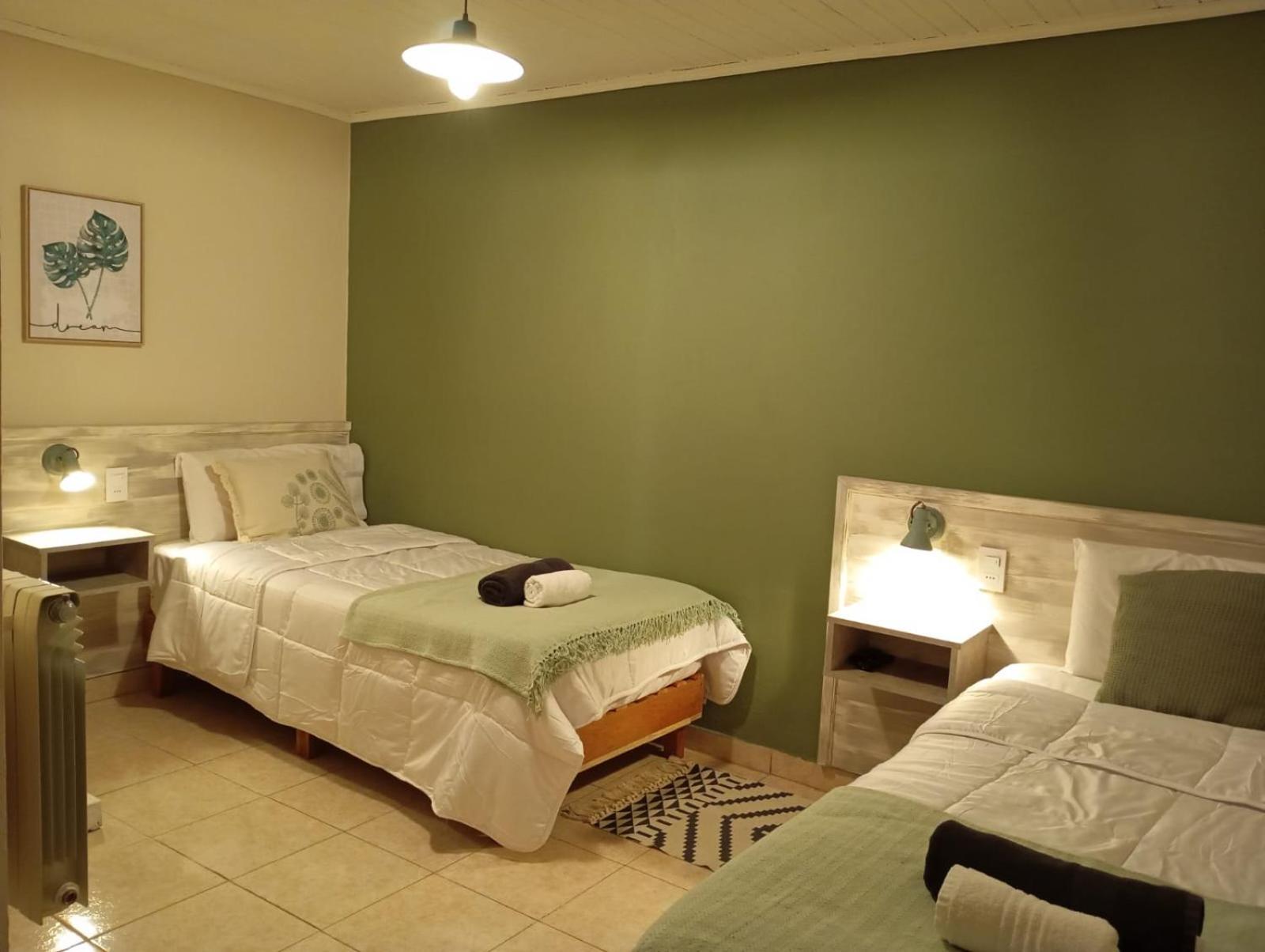 Oliva Hosteria Y Apart El Calafate Exterior photo