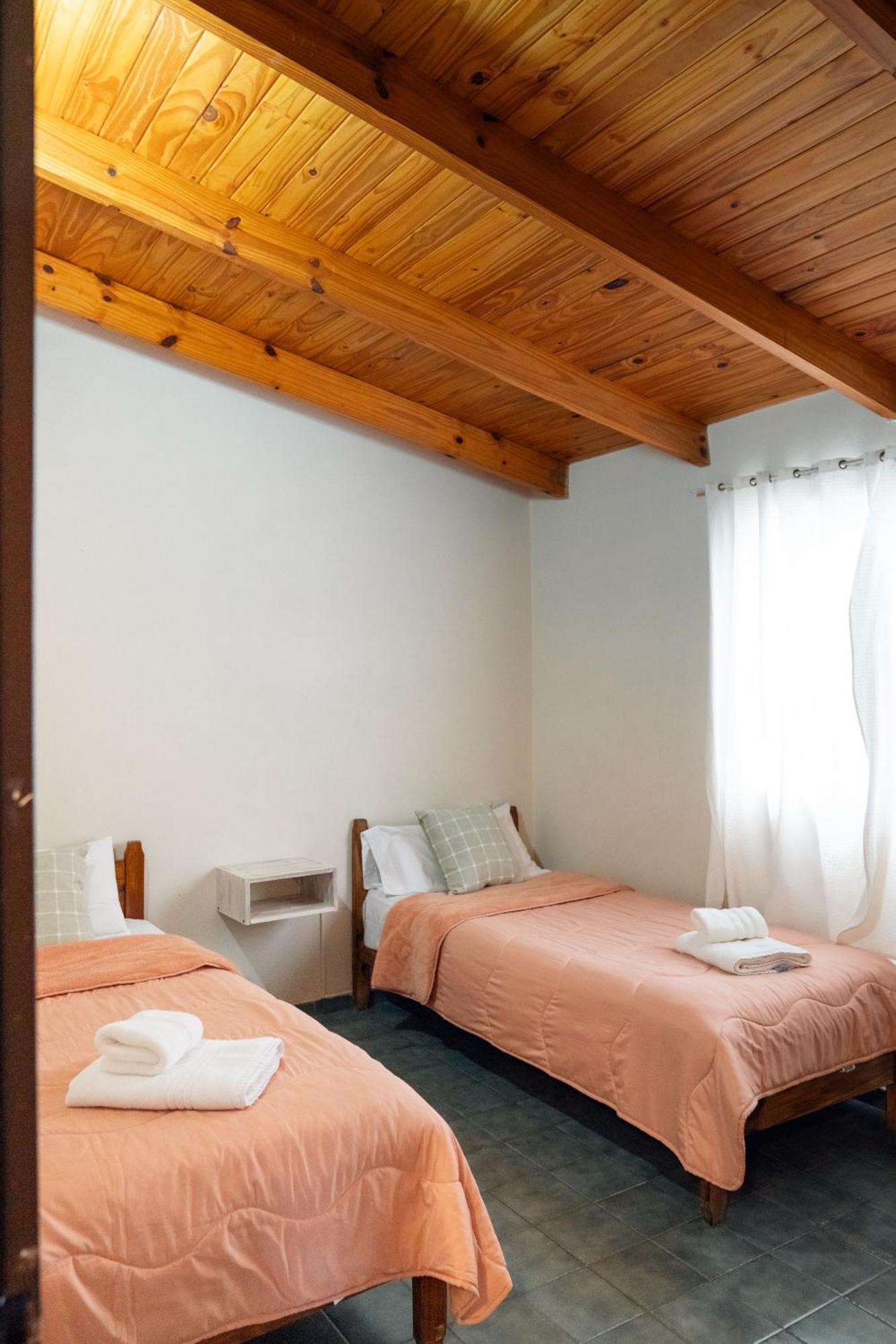 Oliva Hosteria Y Apart El Calafate Exterior photo